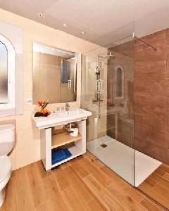 HL Paradise Island Hotel