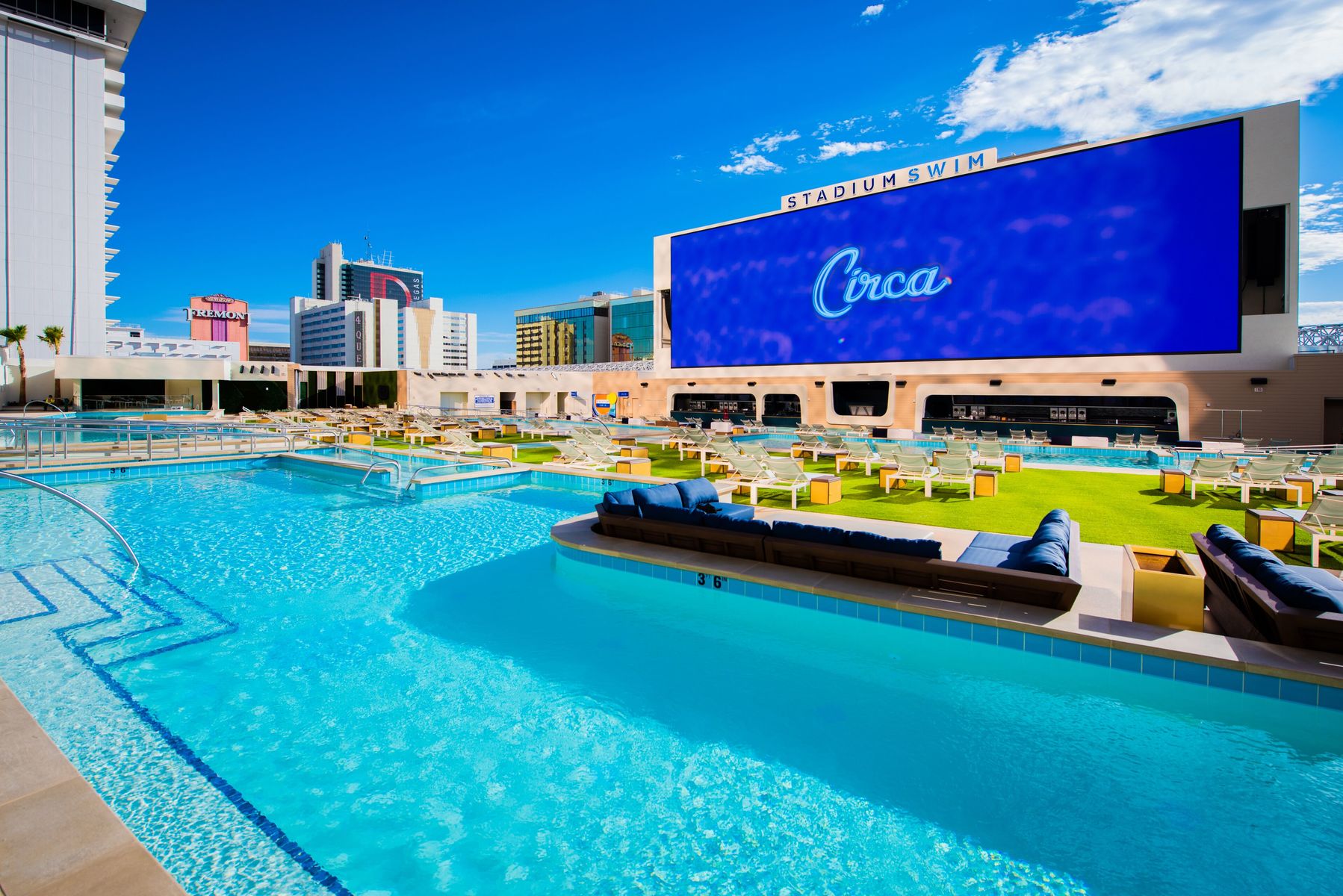 Hôtel Circa Resort & Casino 4*, Séjour Etats-Unis, Côte Ouest, Las Vegas par Ôvoyages Hôtel Circa Resort & Casino 4*, Séjour Etats-Unis, Côte Ouest, Las Vegas par Ôvoyages